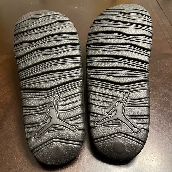 New Nike Air Jordan Break Slides Sandals - Picture 10 of 10